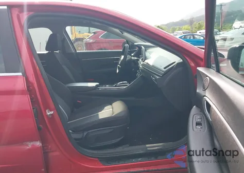 2021 Hyundai Sonata Se z USA, uszkodzony, nr VIN 5NPEG4JA4MH077687